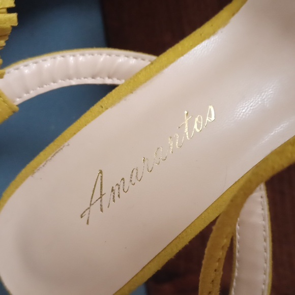 Heels - Picture 5 of 16